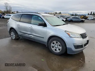 2013 Chevrolet Traverse LS with VIN 1GNKVFKD0DJ196025, listed as a Copart auction lot 82359024 with 121,414 mi miles and Salvage Title. Bid and sale history available at DreamBid. Image 4.