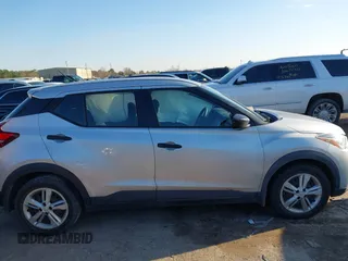 2020 Nissan Kicks S with VIN 3N1CP5BV7LL512184, listed as a IAAI auction lot 41639165 with 59,539 mi miles. Bid and sale history available at carsss.com. Image 13.