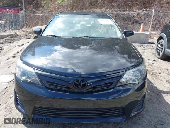 2012 Toyota Camry L with VIN 4T4BF1FK7CR170232, listed as a IAAI auction lot 41825981 with 224,154 mi miles. Bid and sale history available at carsss.com. Image 12.