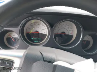 2014 Dodge Challenger SXT with VIN 2C3CDYAG0EH247473, listed as a IAAI auction lot 41358476 with 86,818 mi miles. Bid and sale history available at carsss.com. Image 7.