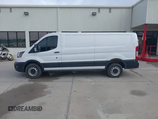 2023 Ford Transit Cargo с VIN 1FTBR1Y88PKA76644, выставлен на аукционе IAAI как лот 42382300 с пробегом 42 299 миль миль и . История ставок и продаж доступна на DreamBid. Изображение 14.