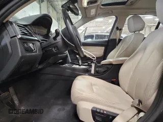 2015 BMW 3 Series 320i xDrive z VIN WBA3C3C59FP665053, wystawiony jako Copart lot #59166515 z przebiegiem 90 904 mil mil oraz Szkoda całkowita • Salvage title. Historia ofert i sprzedaży dostępna na DreamBid. Obrazek 7.