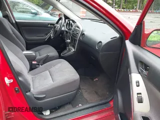 2006 Toyota Matrix STD z VIN 2T1KR32E66C555896, wystawiony jako IAAI lot #42359184 z przebiegiem 270 491 mil mil oraz . Historia ofert i sprzedaży dostępna na DreamBid. Obrazek 5.
