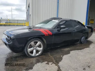 2011 Dodge Challenger R/T z VIN 2B3CJ5DT7BH599748, wystawiony jako Copart lot #61105455 z przebiegiem 222 424 mil mil oraz Czysty tytuł • Clean title. Historia ofert i sprzedaży dostępna na DreamBid. Obrazek 1.