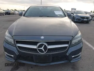 2013 Mercedes-Benz CLS 550 с VIN WDDLJ7DBXDA061229, выставлен на аукционе IAAI как лот 41701414 с пробегом 144 791 миль миль и . История ставок и продаж доступна на DreamBid. Изображение 12.