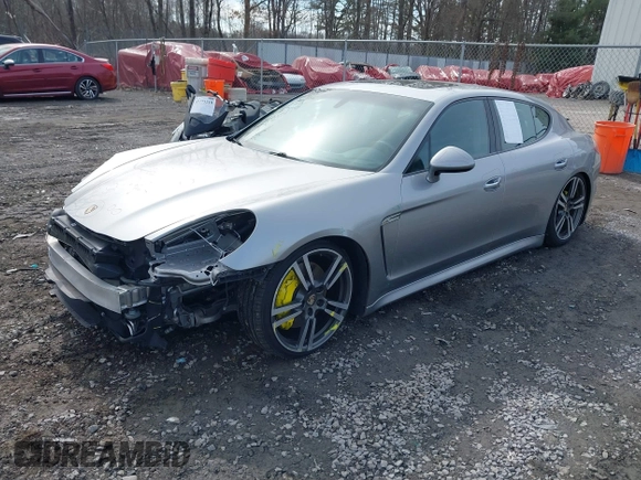 2012 Porsche Panamera с VIN WP0AA2A74CL016133, выставлен на аукционе IAAI как лот 41753535 с пробегом 84 569 миль миль и . История ставок и продаж доступна на DreamBid. Изображение 17.