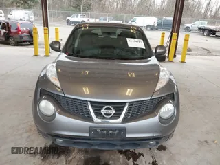 2014 Nissan Juke S with VIN JN8AF5MV2ET363397, listed as a IAAI auction lot 41420317 with 85,254 mi miles. Bid and sale history available at carsss.com. Image 12.