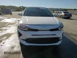 2023 Kia Rio LX z VIN 3KPA24AD1PE551191, wystawiony jako Copart lot #49961005 z przebiegiem 61 139 mil mil oraz Nie do naprawy • Non repairable. Historia ofert i sprzedaży dostępna na DreamBid. Obrazek 14.