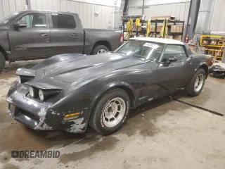 1980 Chevrolet Corvette z VIN 1Z878AS437452, wystawiony jako Copart lot #80238294 z przebiegiem 85 585 mil mil oraz Czysty tytuł • Clean title. Historia ofert i sprzedaży dostępna na DreamBid. Obrazek 1.
