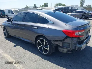 2020 Honda Accord Sport z VIN 1HGCV1F37LA017755, wystawiony jako IAAI lot #42267090 z przebiegiem 66 435 mil mil oraz . Historia ofert i sprzedaży dostępna na DreamBid. Obrazek 3.