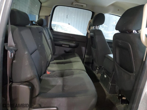 2013 Chevrolet Silverado 1500 LT with VIN 3GCPKSE73DG233835, listed as a Copart auction lot 43994585 with 179,331 mi miles and Salvage Title. Bid and sale history available at carsss.com. Image 11.
