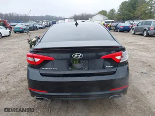 2015 Hyundai Sonata 2.4L Sport with VIN 5NPE34AF7FH074244, listed as a IAAI auction lot 41063318 with 111,227 mi miles. Bid and sale history available at carsss.com. Image 16.
