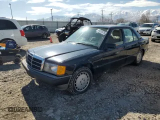 1989 Mercedes-Benz 190 z VIN WDBDA29D1KF599831, wystawiony jako Copart lot #46655475 z przebiegiem 148 477 mil mil oraz Tytuł czysty. Historia ofert i sprzedaży dostępna na DreamBid. Obrazek 1.