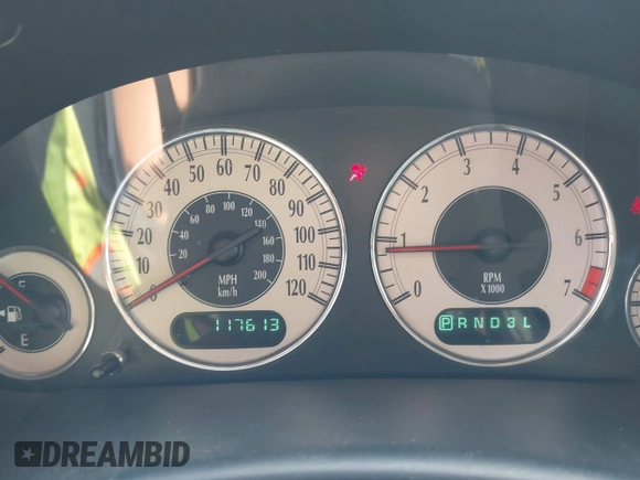 2002 Chrysler Town & Country Limited with VIN 2C8GP64L52R609030, listed as a IAAI auction lot 42222410 with 117,613 mi miles and . Bid and sale history available at DreamBid. Image 7.
