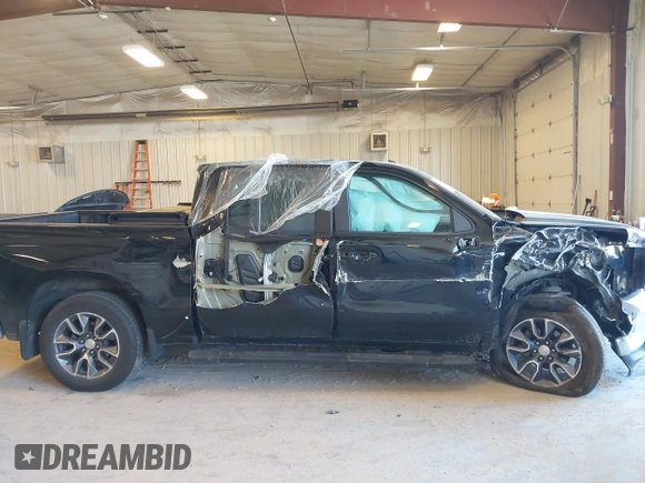 2021 Chevrolet Silverado 1500 LT with VIN 3GCUYDED4MG215721, listed as a IAAI auction lot 42034374 with 61,089 mi miles and . Bid and sale history available at DreamBid. Image 13.