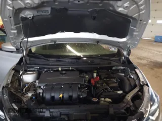 2019 Nissan Sentra SV z VIN 3N1AB7AP5KY453853, wystawiony jako IAAI lot #42187825 z przebiegiem 64 495 mil mil oraz . Historia ofert i sprzedaży dostępna na DreamBid. Obrazek 10.
