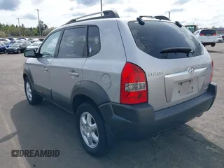2005 Hyundai Tucson GLS with VIN KM8JN72D55U048197, listed as a IAAI auction lot 42011506 with 157,130 mi miles and . Bid and sale history available at DreamBid. Image 3.
