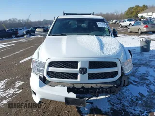 2014 Ram 1500 Express z VIN 1C6RR7KT5ES225661, wystawiony jako IAAI lot #41363288 z przebiegiem 147 841 mil mil oraz . Historia ofert i sprzedaży dostępna na DreamBid. Obrazek 12.