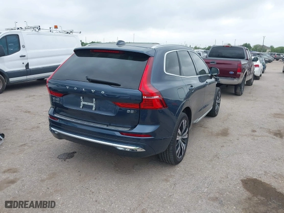 2023 Volvo XC60 Plus Bright Theme with VIN YV4L12RNXP1240842, listed as a IAAI auction lot 41918203 with 18,117 mi miles. Bid and sale history available at carsss.com. Image 4.