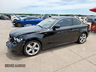 2012 BMW 1 Series 128i с VIN WBAUP7C56CVP22820, выставлен на аукционе Copart как лот 56007435 с пробегом 75 161 миль миль и Чистый • Clean title. История ставок и продаж доступна на DreamBid. Изображение 1.