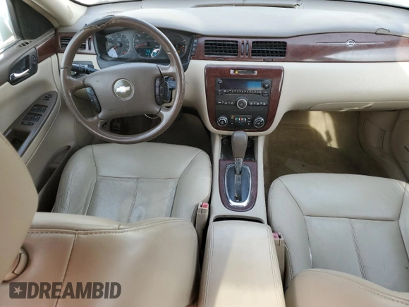 2008 Chevrolet Impala LTZ with VIN 2G1WU583X89176333, listed as a Copart auction lot 43659605 with 298,683 mi miles and Salvage Title. Bid and sale history available at DreamBid. Image 8.