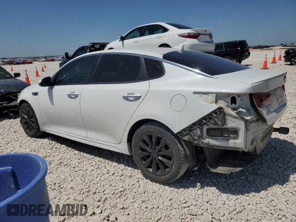2018 Kia Optima S z VIN 5XXGT4L3XJG237484, wystawiony jako Copart lot #52161575 z przebiegiem 76 357 mil mil oraz Szkoda całkowita • Salvage title. Historia ofert i sprzedaży dostępna na DreamBid. Obrazek 2.