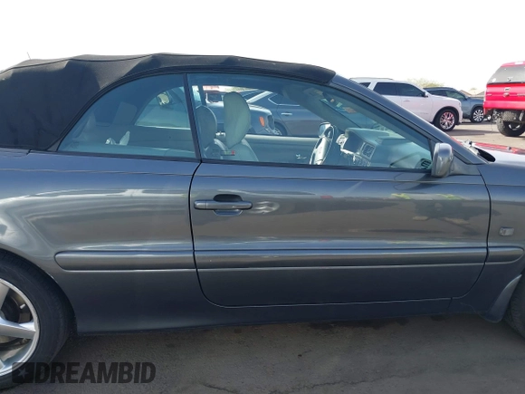 2004 Volvo C70 with VIN YV1NC62D94J049529, listed as a IAAI auction lot 41668957 with 100,110 mi miles. Bid and sale history available at carsss.com. Image 13.