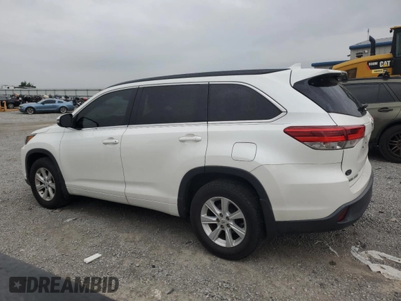 2017 Toyota Highlander XLE with VIN 5TDJZRFH7HS423114, listed as a Copart auction lot 61159515 with 111,226 mi miles and Salvage title. Bid and sale history available at DreamBid. Image 2.
