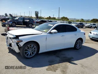 2020 Alfa Romeo Giulia with VIN ZARFANAN2L7630361, listed as a Copart auction lot 40794573 with 23,307 mi miles. Bid and sale history available at carsss.com. Image 1.
