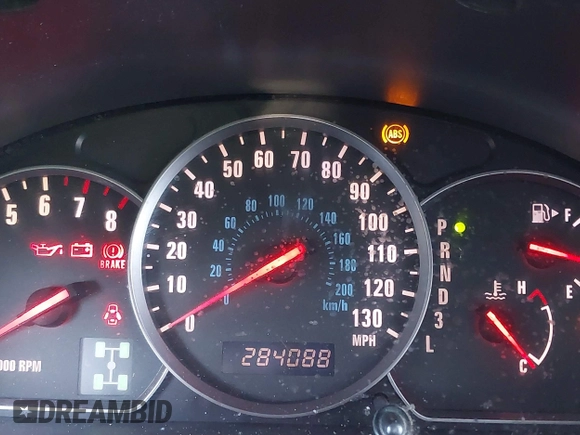 2004 Suzuki XL7 LX z VIN JS3TX92V144106723, wystawiony jako IAAI lot #40407888 z przebiegiem 284 088 mil mil oraz . Historia ofert i sprzedaży dostępna na DreamBid. Obrazek 15.