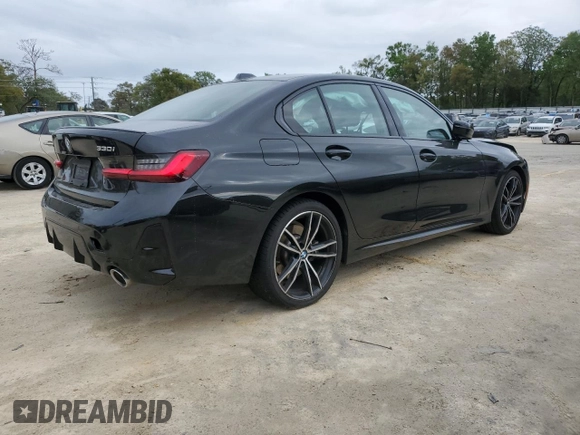 2024 BMW 3 Series 330i xDrive with VIN 3MW89FF01R8E65387, listed as a Copart auction lot 50001195 with 19,478 mi miles and Clean Title. Bid and sale history available at carsss.com. Image 3.