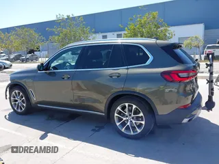 2021 BMW X5 xDrive45e with VIN 5UXTA6C02M9F01452, listed as a IAAI auction lot 41946575 with 37,868 mi miles. Bid and sale history available at carsss.com. Image 15.