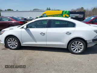 2014 Buick LaCrosse Leather with VIN 1G4GB5G30EF306539, listed as a IAAI auction lot 42133530 with 88,406 mi miles. Bid and sale history available at carsss.com. Image 15.