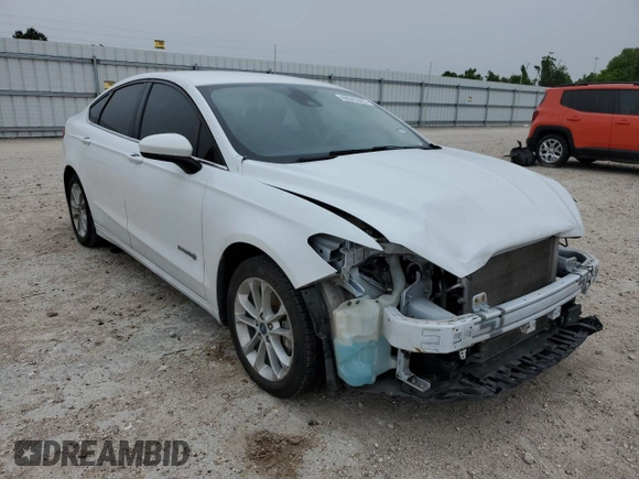 2019 Ford Fusion SE with VIN 3FA6P0LUXKR207945, listed as a Copart auction lot 48043383 with 137,807 mi miles and . Bid and sale history available at DreamBid. Image 4.
