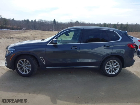 2019 BMW X5 xDrive40i with VIN 5UXCR6C55KLL27667, listed as a IAAI auction lot 41696852 with 55,387 mi miles. Bid and sale history available at carsss.com. Image 14.