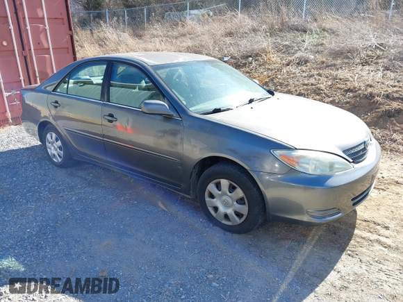 2004 Toyota Camry LE with VIN 4T1BE32K54U904138, listed as a IAAI auction lot 41792208 with 217,829 mi miles and . Bid and sale history available at carsss.com. Image 1.