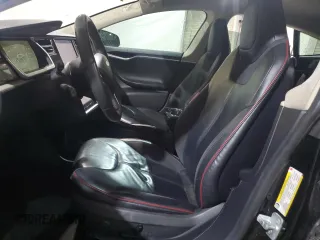 2013 Tesla Model S Performance с VIN 5YJSA1DP1DFP04296, выставлен на аукционе Copart как лот 61494385 с пробегом 35 075 миль миль и Чистый • Clean title. История ставок и продаж доступна на DreamBid. Изображение 7.