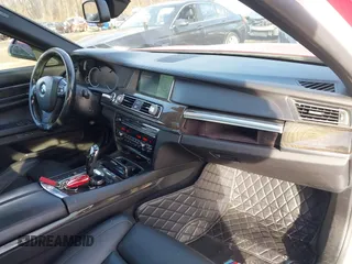 2014 BMW 7 Series 750i xDrive with VIN WBAYB6C55ED224496, listed as a IAAI auction lot 41471012 with 131,851 mi miles. Bid and sale history available at carsss.com. Image 5.