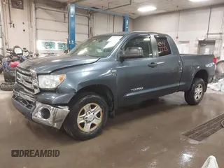 2010 Toyota Tundra 4WD Truck with VIN 5TFUM5F16AX006879, listed as a IAAI auction lot 40447273 with 219,498 mi miles. Bid and sale history available at carsss.com. Image 17.