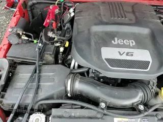 2018 Jeep Wrangler Sahara с VIN 1C4AJWBGXJL861734, выставлен на аукционе Copart как лот 51157545 с пробегом 44 967 миль миль и Списание • Salvage title. История ставок и продаж доступна на DreamBid. Изображение 15.