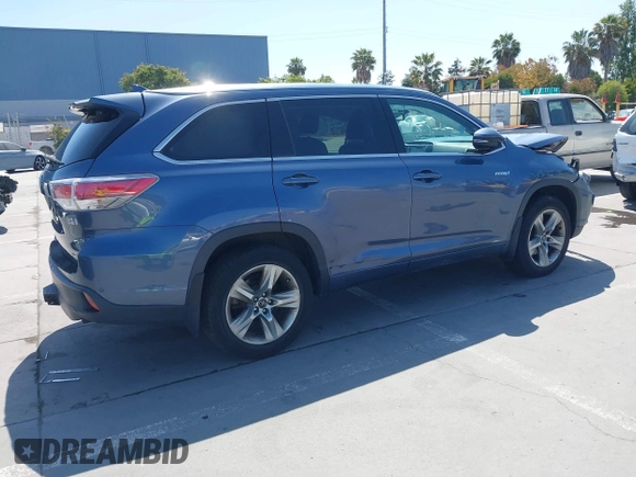2016 Toyota Highlander Limited with VIN 5TDDCRFH8GS019736, listed as a IAAI auction lot 42532859 with 82,694 mi miles and . Bid and sale history available at DreamBid. Image 4.
