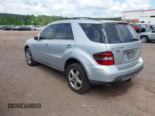 2008 Mercedes-Benz M 320 CDI with VIN 4JGBB22E28A408914, listed as a IAAI auction lot 42066714 with 194,706 mi miles and . Bid and sale history available at DreamBid. Image 3.