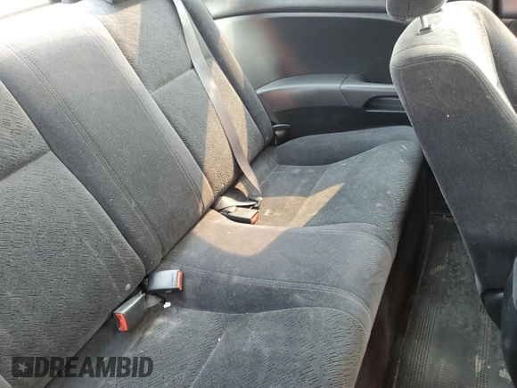 2004 Honda Civic LX with VIN 1HGEM225X4L805802, listed as a Copart auction lot 63594824 with 331,988 mi miles and Salvage Title. Bid and sale history available at DreamBid. Image 10.