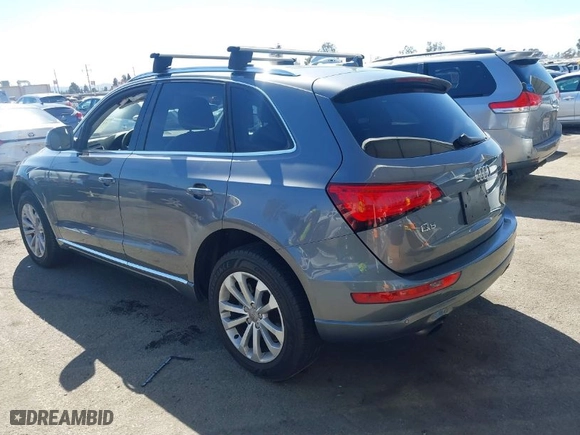 2013 Audi Q5 Premium Plus with VIN WA1LFAFP3DA102165, listed as a IAAI auction lot 41702688 with 96,672 mi miles. Bid and sale history available at carsss.com. Image 3.