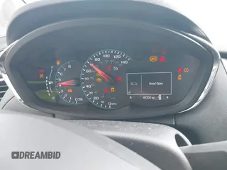2021 Chevrolet Trax LS z VIN KL7CJKSB3MB334180, wystawiony jako IAAI lot #41951382 z przebiegiem 44 331 mil mil oraz . Historia ofert i sprzedaży dostępna na DreamBid. Obrazek 7.