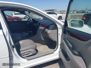 2002 Lexus ES 300 with VIN JTHBF30G120037436, listed as a IAAI auction lot 41866345 with 301,717 mi miles. Bid and sale history available at carsss.com. Image 5.