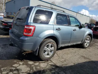 2011 Ford Escape XLT with VIN 1FMCU9DG9BKC30250, listed as a Copart auction lot 48976005 with 40,671 mi miles and Salvage Title. Bid and sale history available at carsss.com. Image 3.