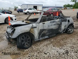 2006 MINI Convertible S z VIN WMWRH33546TF86802, wystawiony jako Copart lot #59538745 z przebiegiem Nie podano mil oraz Nie do naprawy • Non repairable. Historia ofert i sprzedaży dostępna na DreamBid. Obrazek 1.
