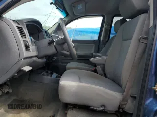 2006 Dodge Dakota ST z VIN 1D7HE28K06S598762, wystawiony jako Copart lot #55126075 z przebiegiem 175 492 mil mil oraz Szkoda całkowita • Salvage title. Historia ofert i sprzedaży dostępna na DreamBid. Obrazek 7.