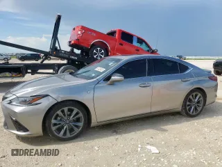 2019 Lexus ES 350 with VIN 58ABZ1B1XKU038930, listed as a Copart auction lot 61428465 with 153,243 mi miles and Clean title. Bid and sale history available at DreamBid. Image 1.